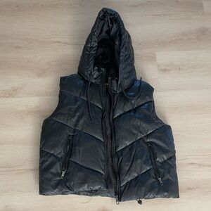 Zara Black Hooded Puffer Vest